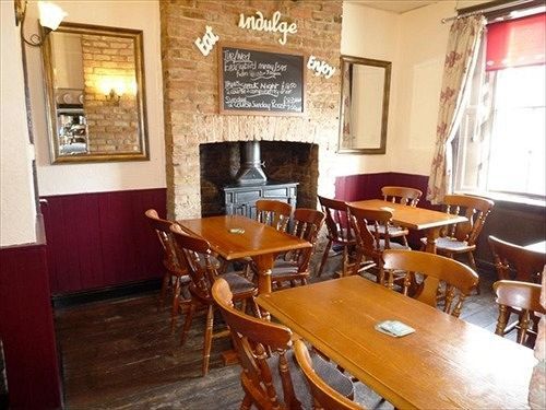 The Oddfellows Arms Sherburn in Elmet Екстериор снимка